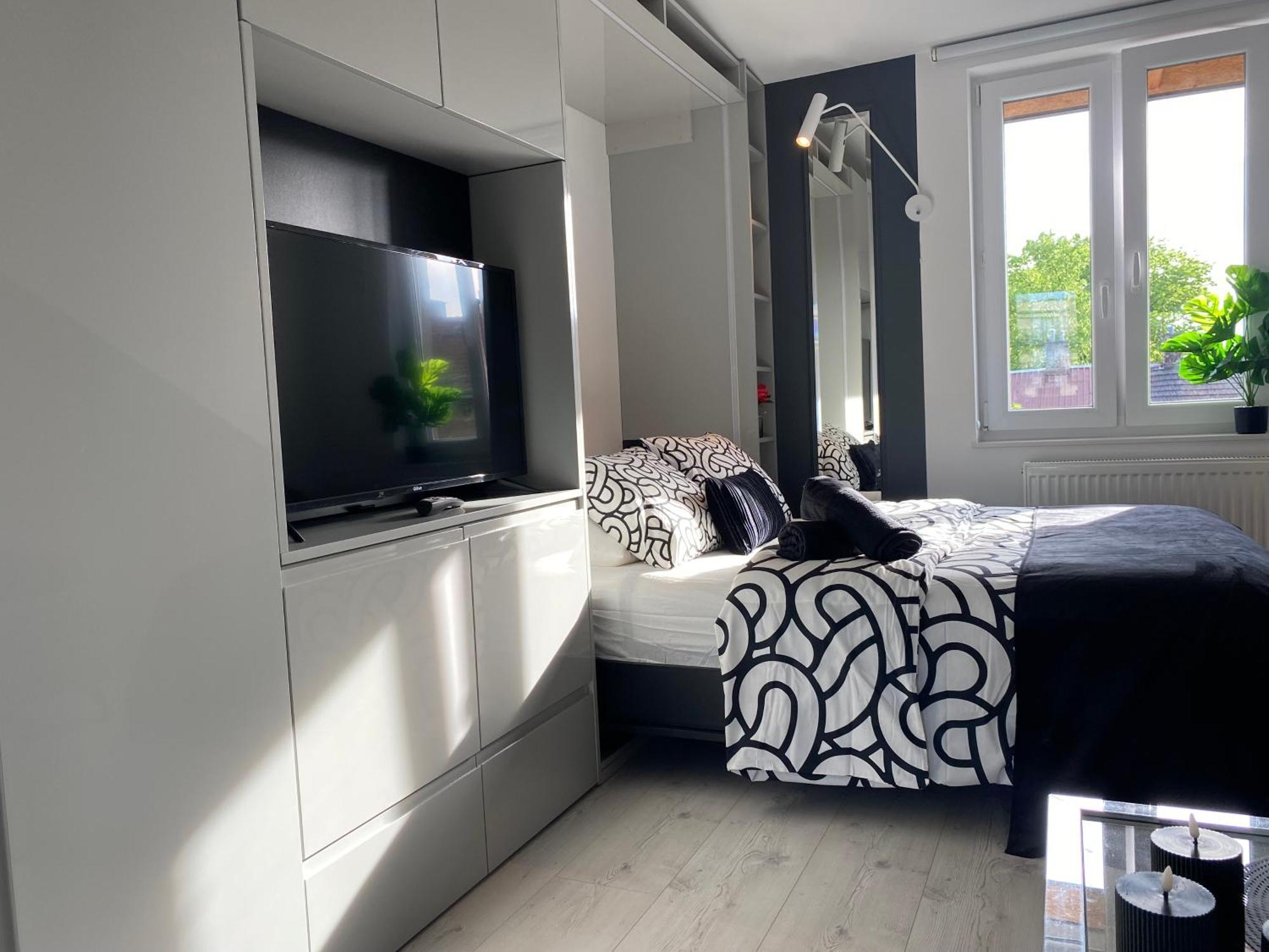 Lovers' Loft Apartment In Krakow - Orawska 7 Kültér fotó