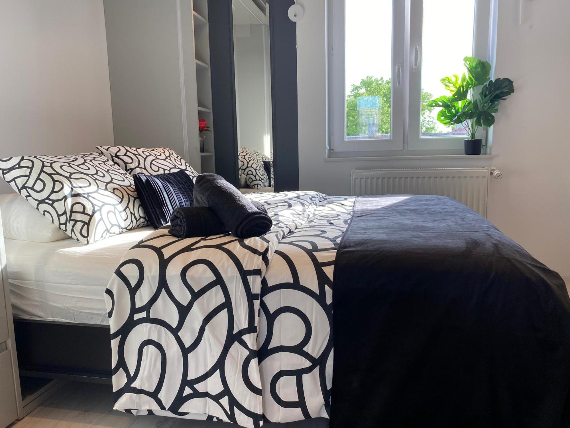 Lovers' Loft Apartment In Krakow - Orawska 7 Kültér fotó