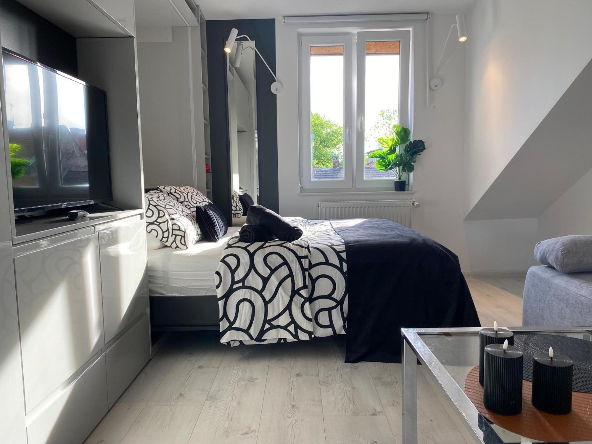 Lovers' Loft Apartment In Krakow - Orawska 7 Kültér fotó