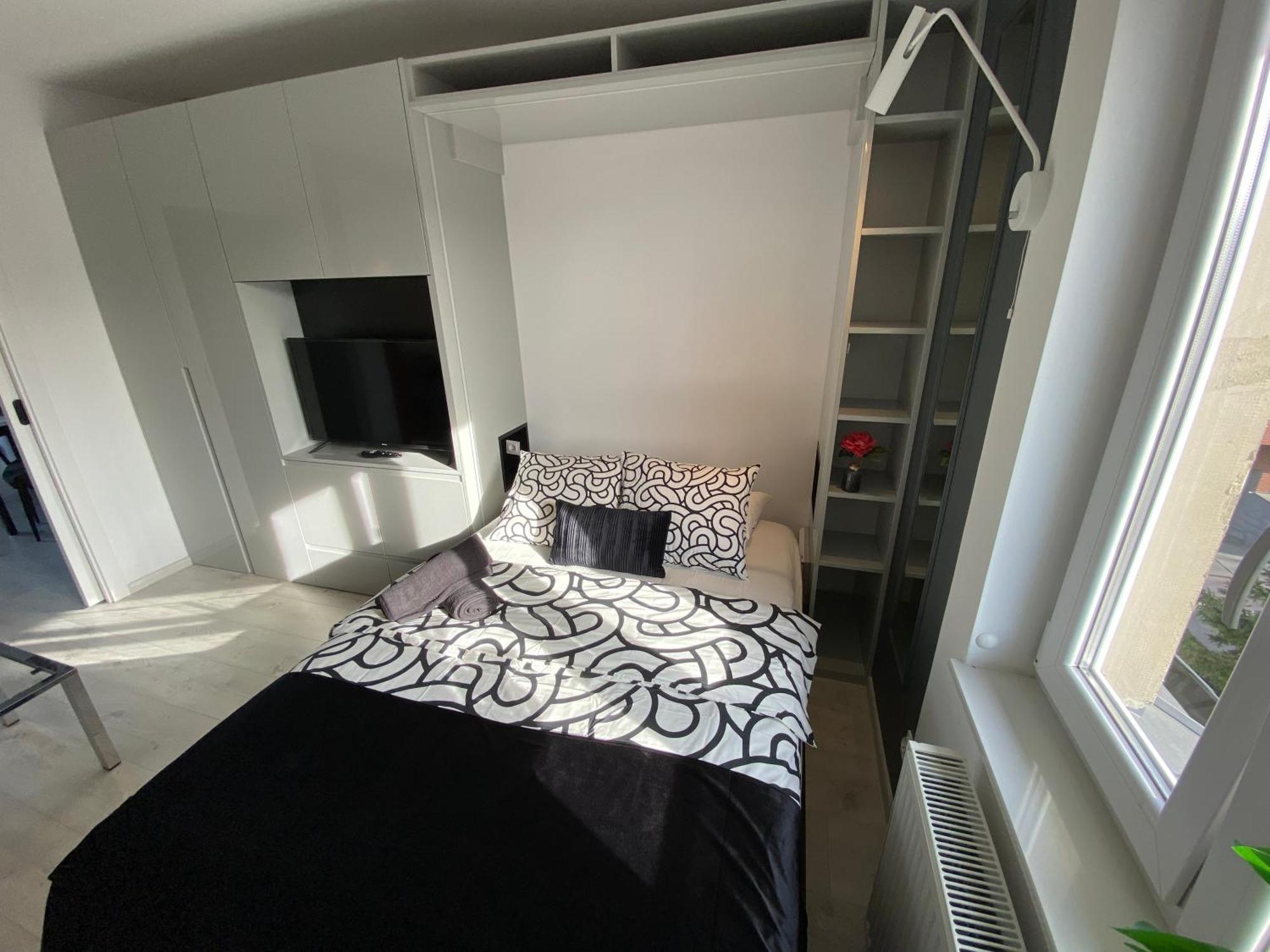Lovers' Loft Apartment In Krakow - Orawska 7 Kültér fotó